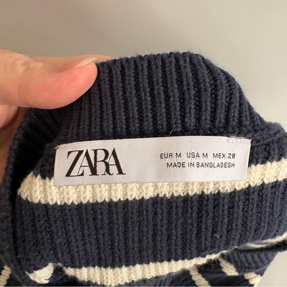 Zara Navy and White Striped Knit V Neck Sweater Vest - Picture 4 of 6